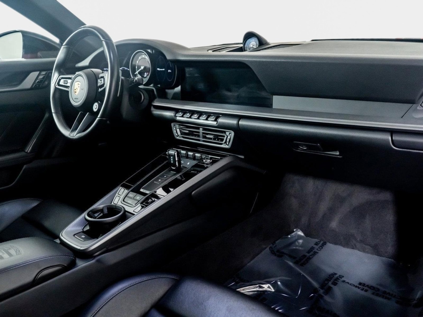 Used 2020 Porsche 911 Carrera 4S w/ Sport Package image 33