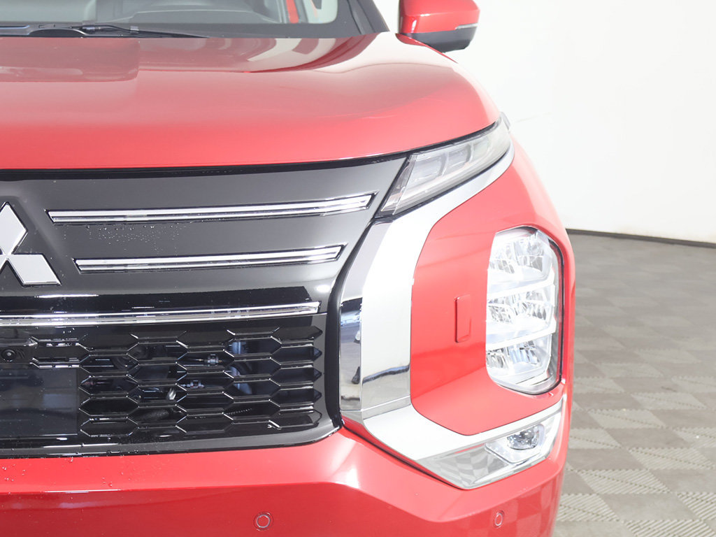 New 2027 Mitsubishi Outlander SE AWD/4WD image 15