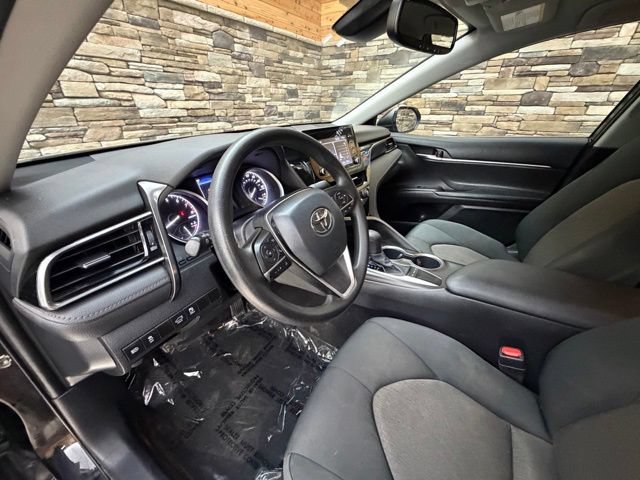 Used 2022 Toyota Camry LE w/ Convenience Package FWD image 12
