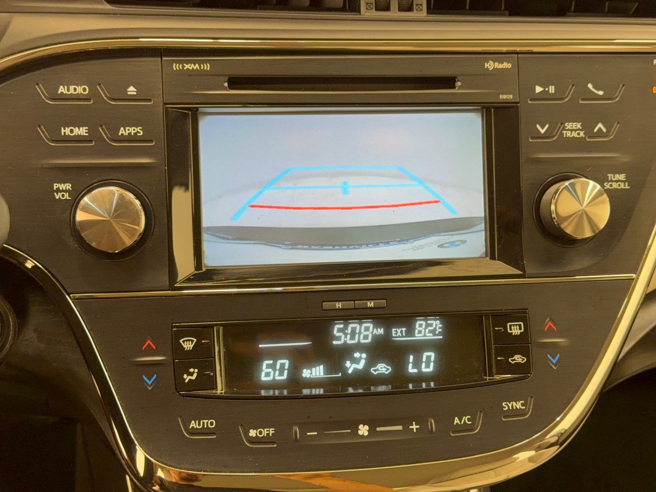 Used 2016 Toyota Avalon XLE FWD image 24