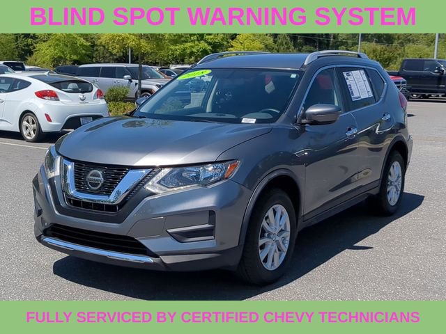 Used 2018 Nissan Rogue SV image 13