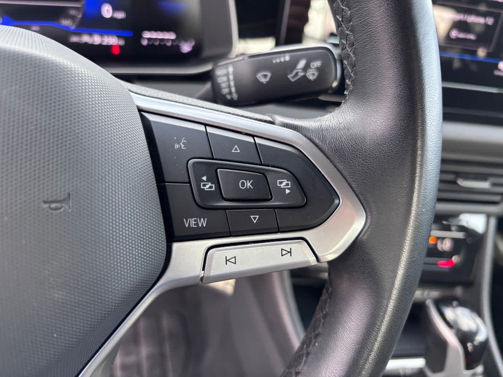 Used 2025 Volkswagen Jetta Sport FWD image 19