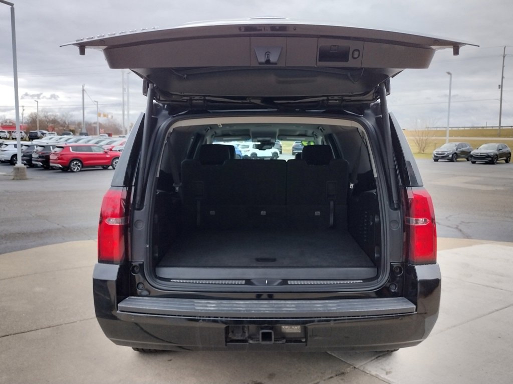 Used 2019 Chevrolet Suburban LT image 19