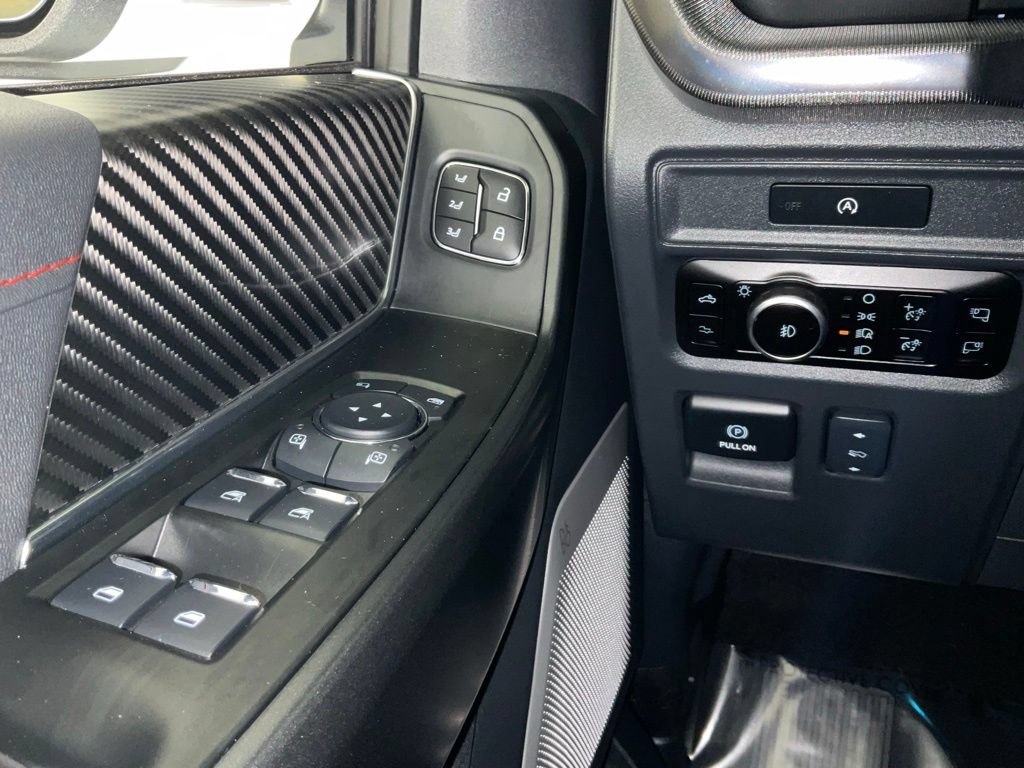 Used 2025 Ford F150 Raptor AWD/4WD image 21