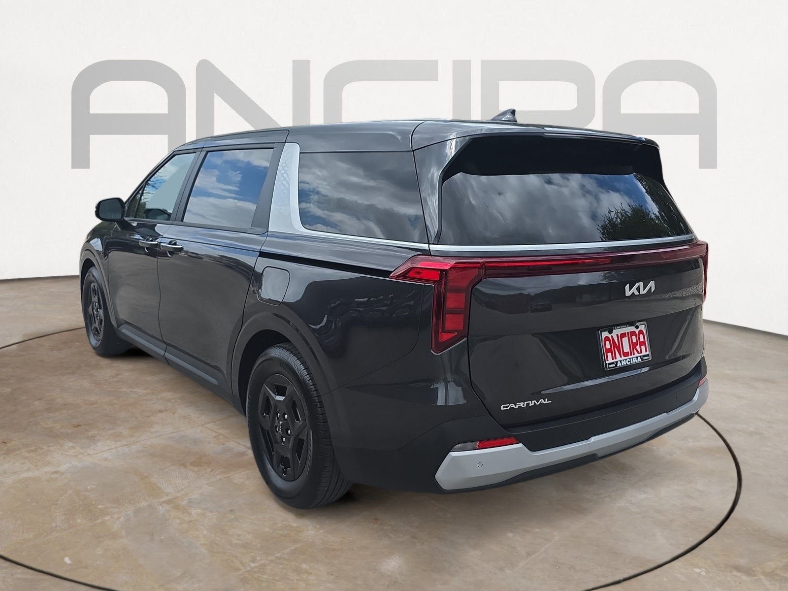 Certified 2026 Kia Carnival LX FWD image 6