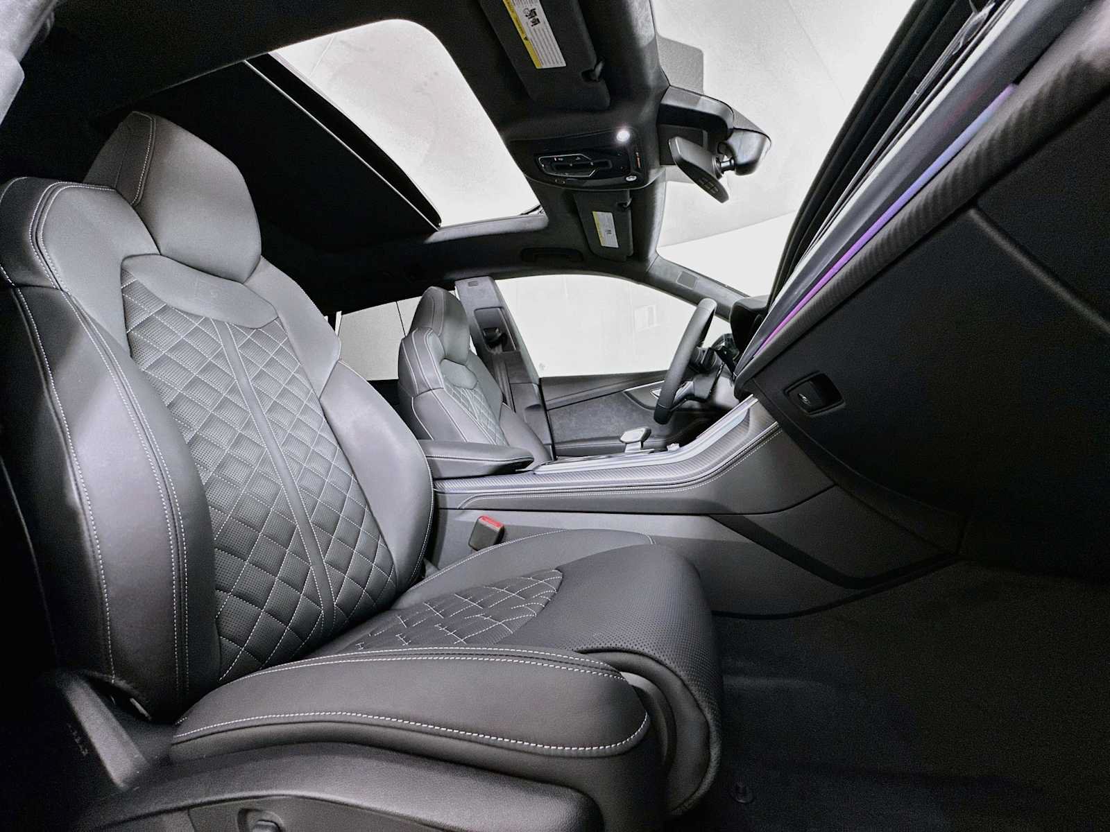 New 2026 Audi SQ8 Prestige AWD/4WD image 27