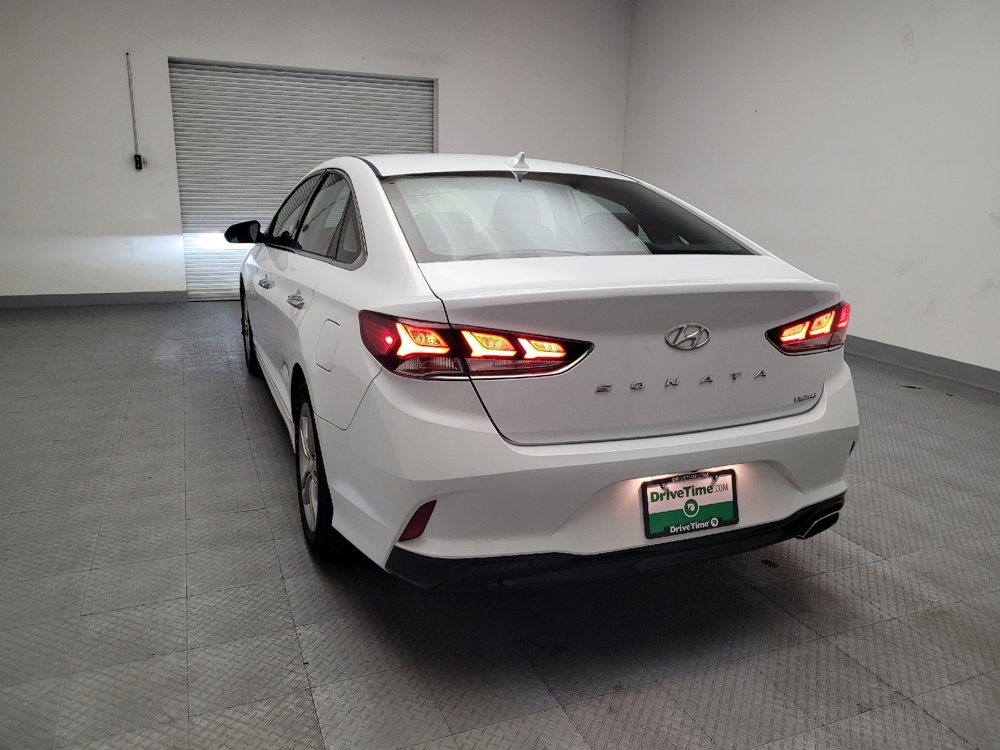 Used 2018 Hyundai Sonata Limited image 6