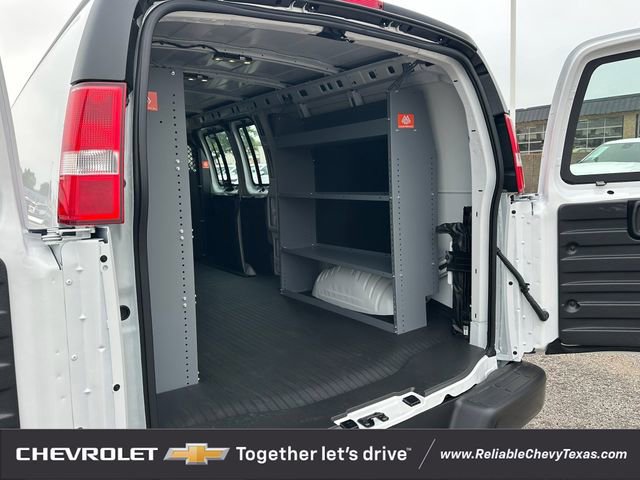 New 2026 Chevrolet Express 2500 Extended w/ Driver Convenience Package RWD image 27