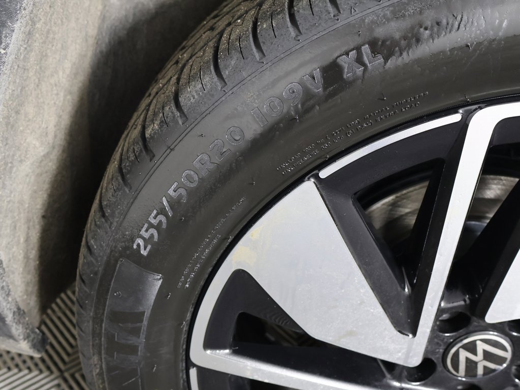 Used 2024 Volkswagen Atlas SEL image 28