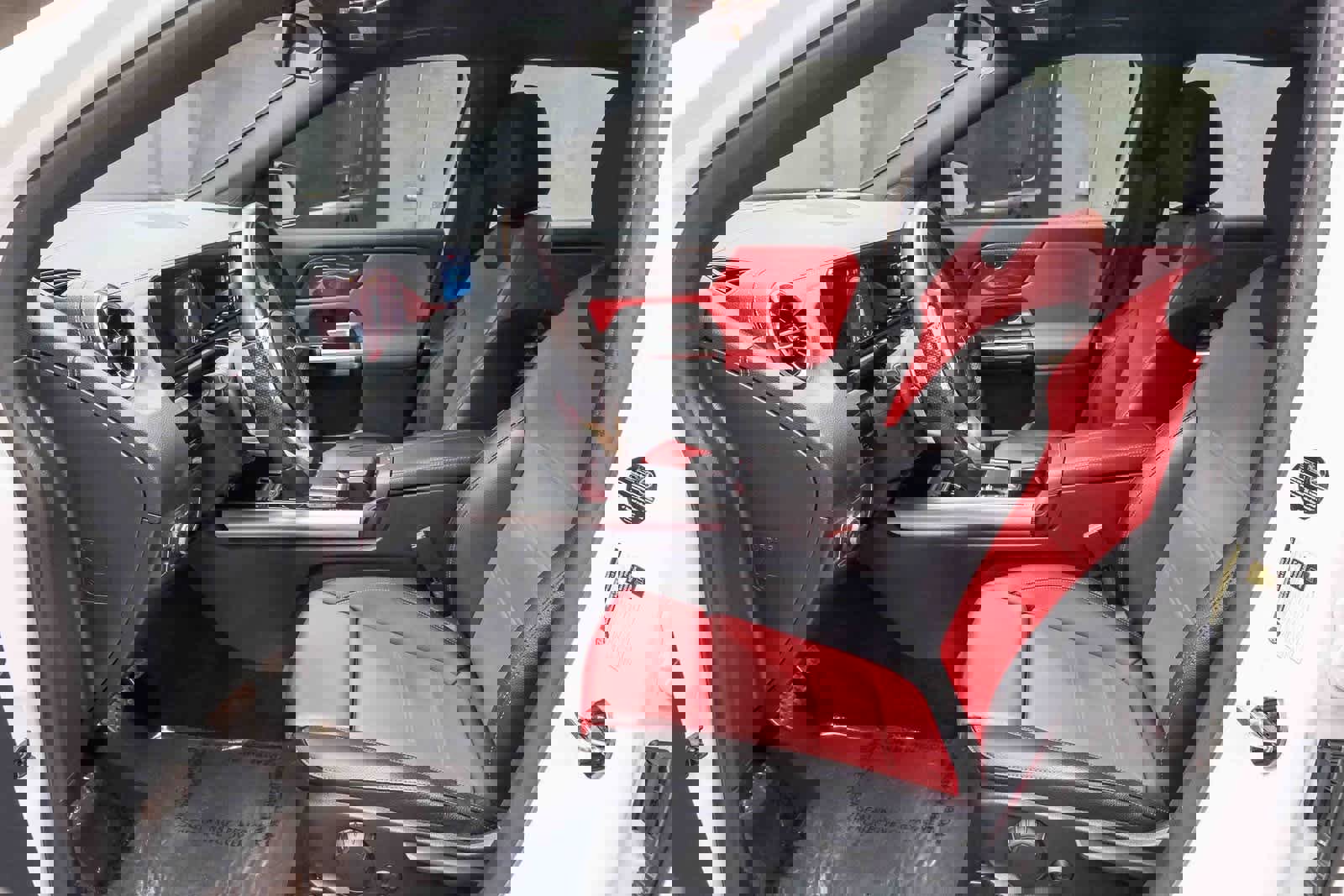 Certified 2022 Mercedes-Benz GLA 250 image 17