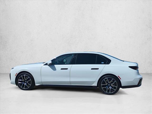 Used 2024 BMW 740i RWD image 9