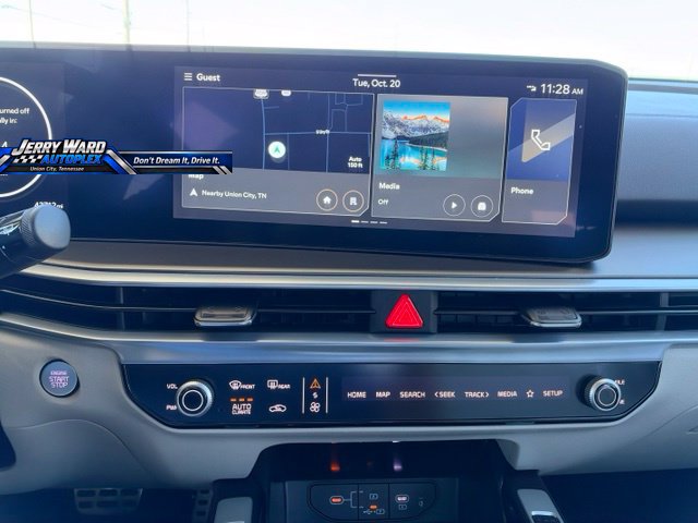 Used 2025 Kia Sorento SX FWD image 8