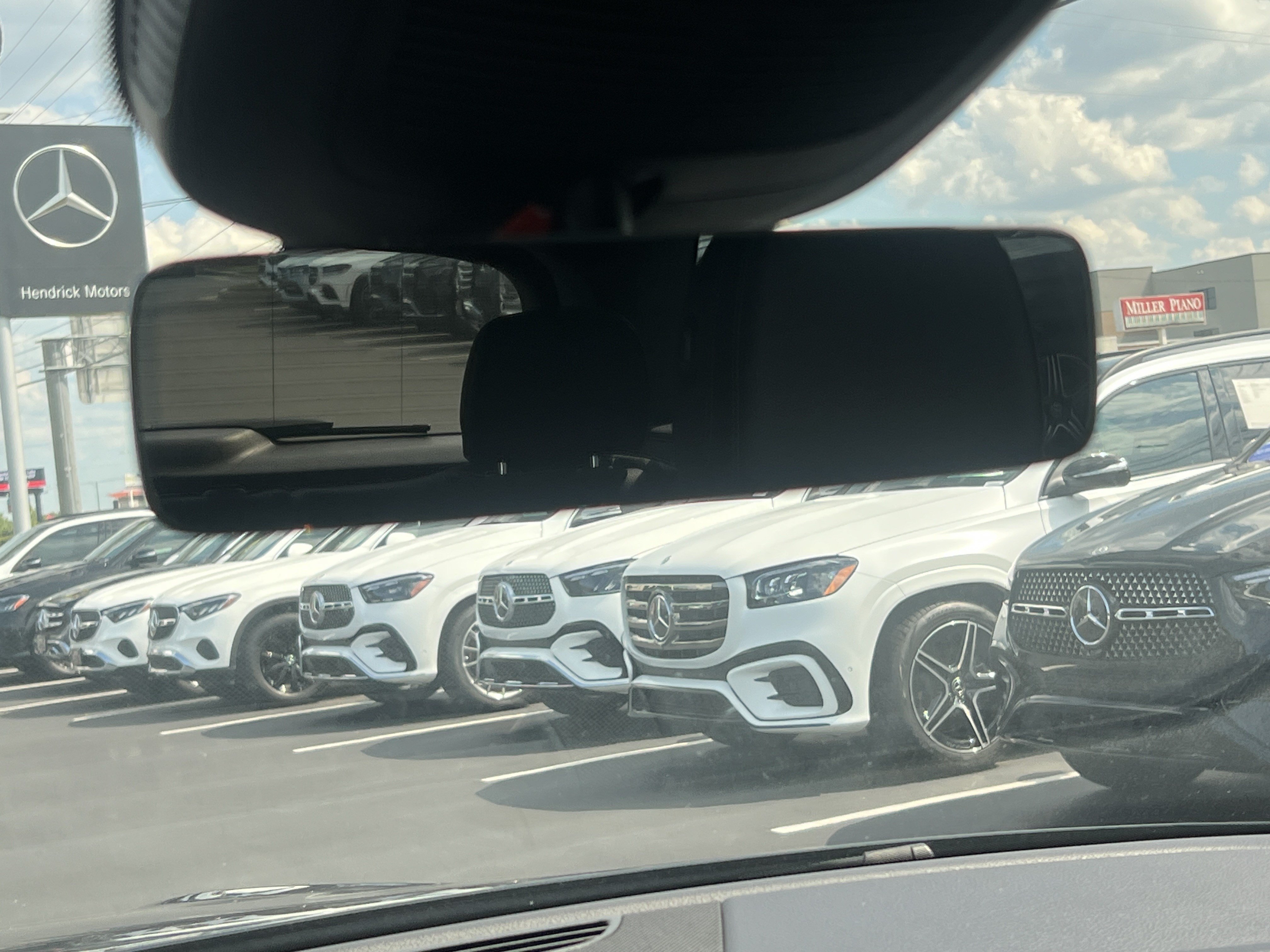 Used 2022 Mercedes-Benz GLE 350 4MATIC w/ Premium Package image 27