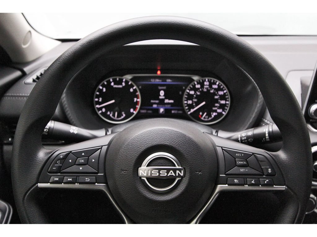 Certified 2025 Nissan Sentra SV FWD image 13