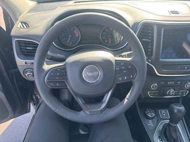 Used 2022 Jeep Cherokee Trailhawk w/ Premium Leather Package AWD/4WD image 14