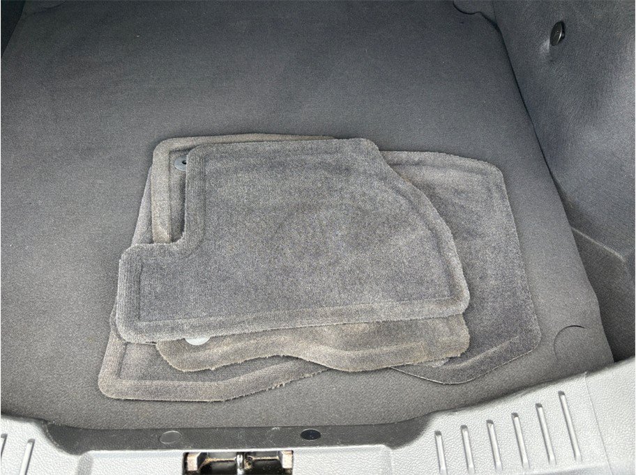 Used 2012 Ford Focus SEL FWD image 35