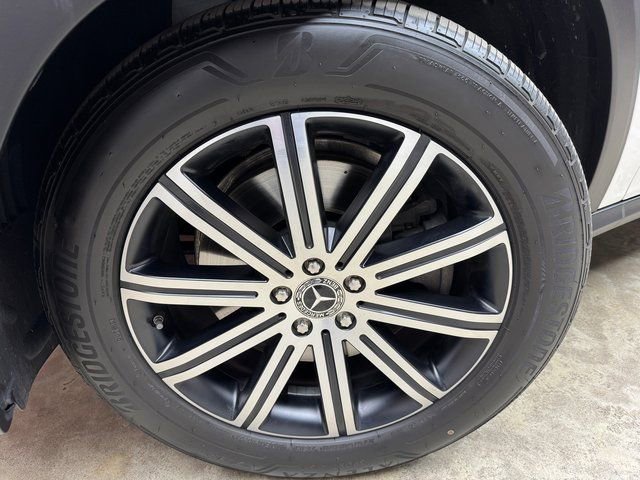 Certified 2025 Mercedes-Benz GLE 450e 4MATIC image 28