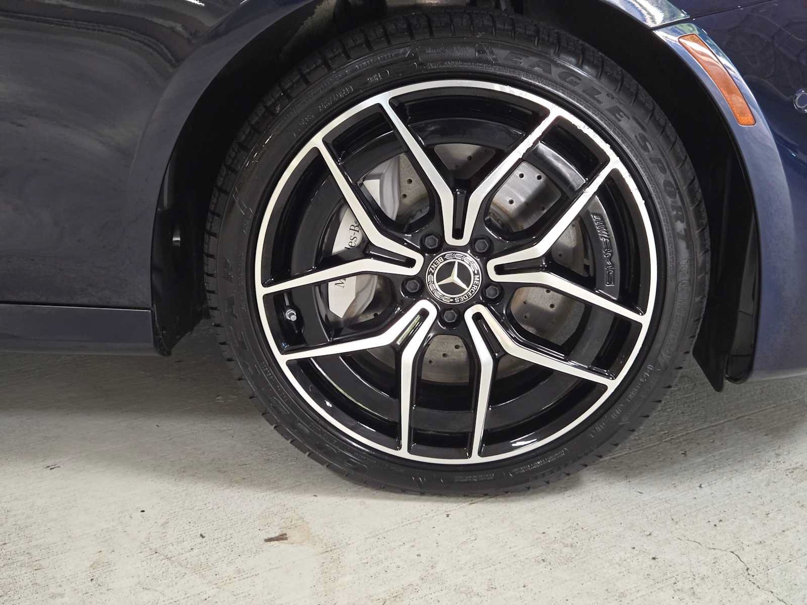 Used 2023 Mercedes-Benz E 450 4MATIC Sedan image 9