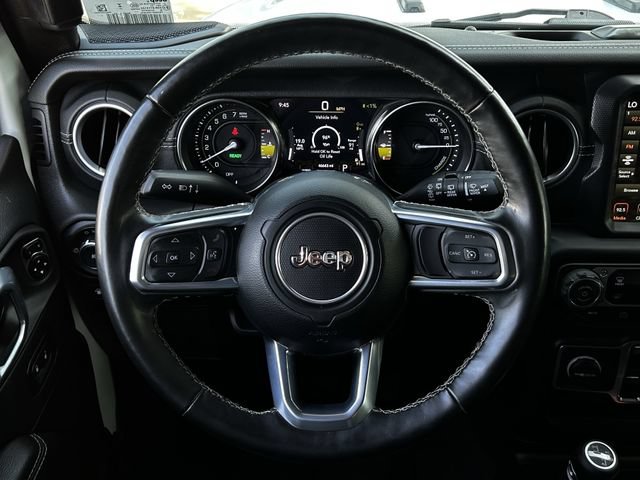 Used 2021 Jeep Wrangler Unlimited Sahara w/ Cold Weather Group AWD/4WD image 13