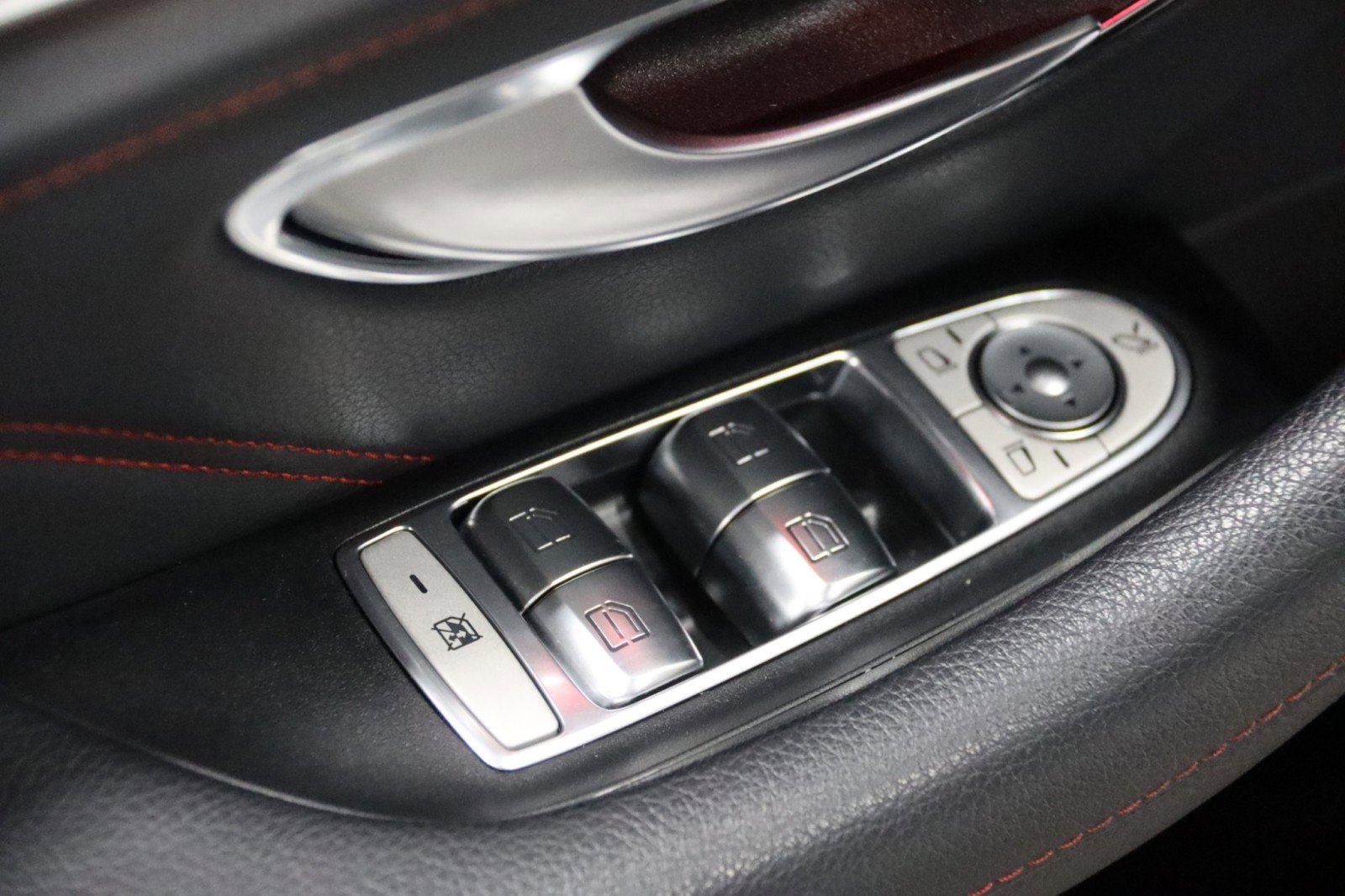 Used 2020 Mercedes-Benz E 53 AMG 4MATIC Sedan w/ Driver Assistance Package image 67