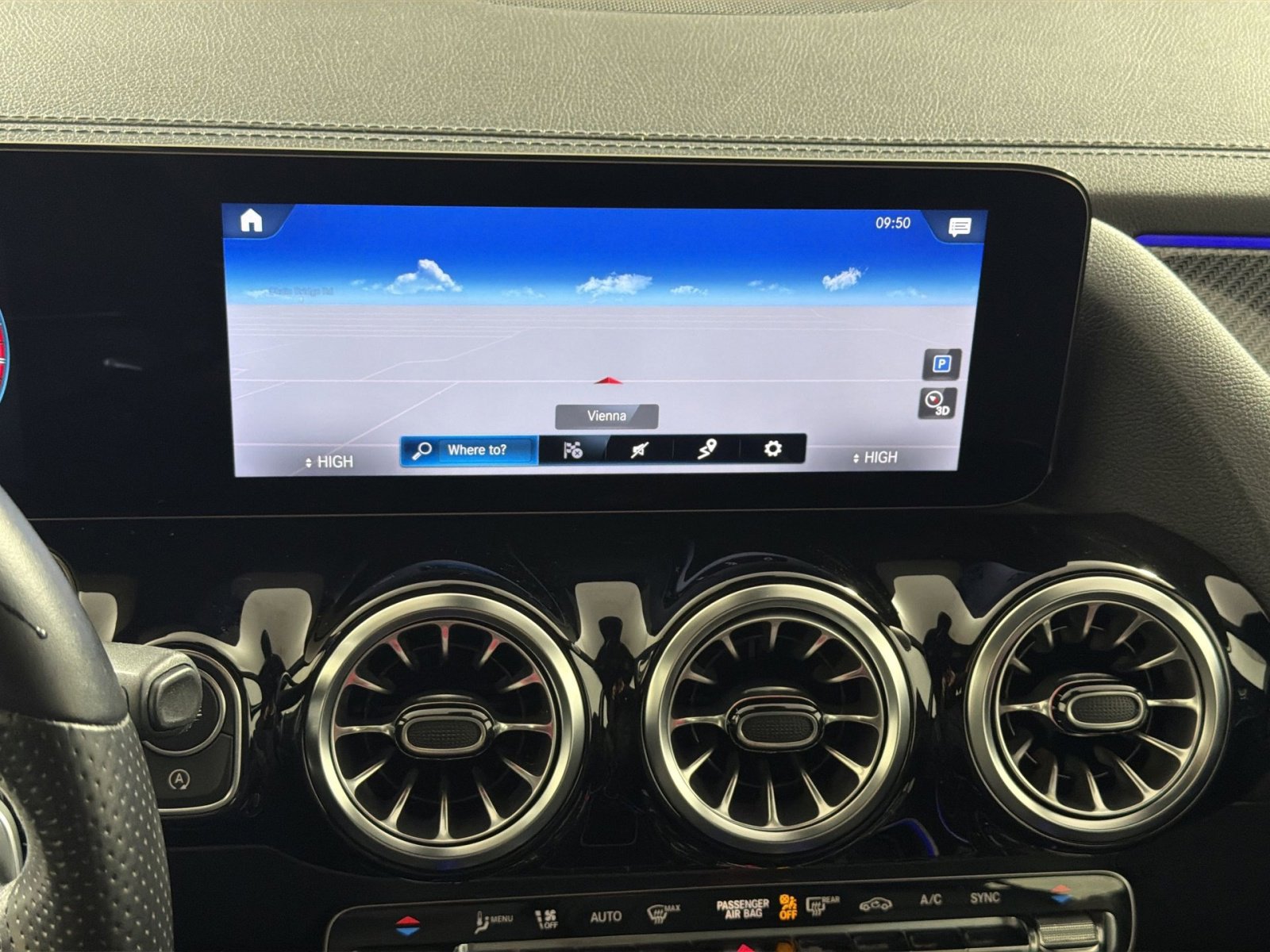 Used 2022 Mercedes-Benz GLA 35 AMG 4MATIC image 20