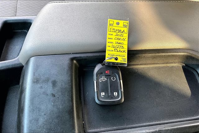 Used 2021 Chevrolet Silverado 1500 LT w/ LPO, Dark Essentials Package AWD/4WD image 36