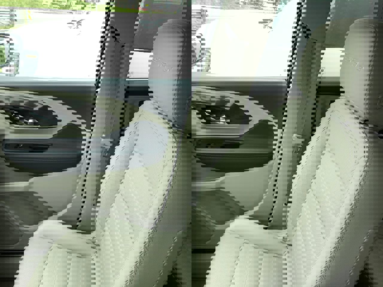 Used 2023 GMC Terrain Denali image 24