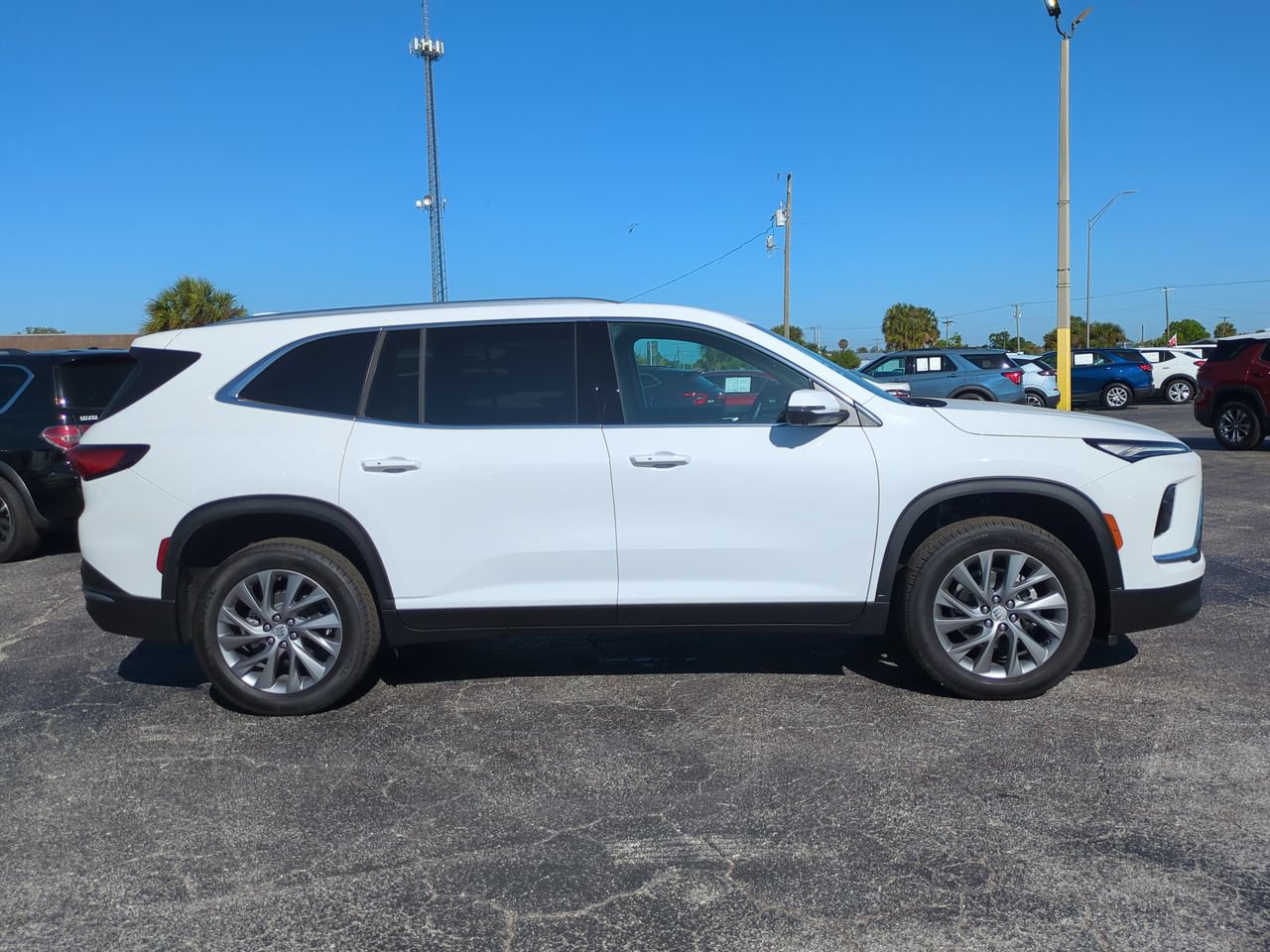 New 2026 Buick Enclave Preferred w/ Power Package FWD image 3