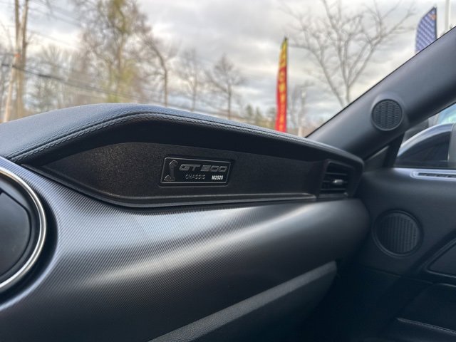 Certified 2021 Ford Mustang Shelby GT500 w/ Technology Package image 32