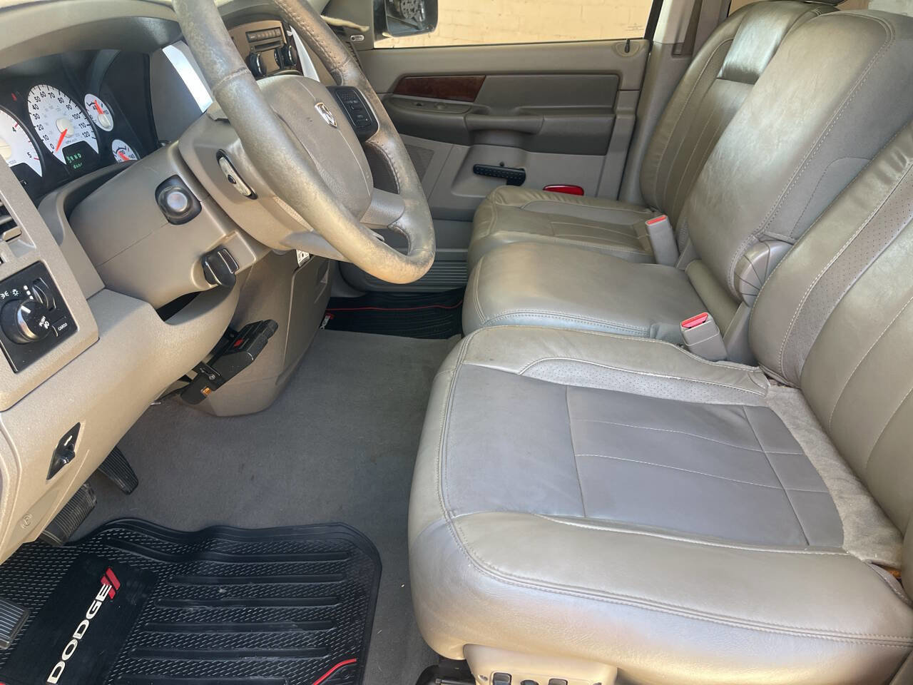 Used 2009 Dodge Ram 2500 Truck Laramie AWD/4WD image 14