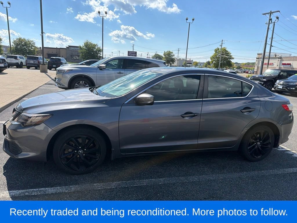 Used 2017 Acura ILX FWD image 3