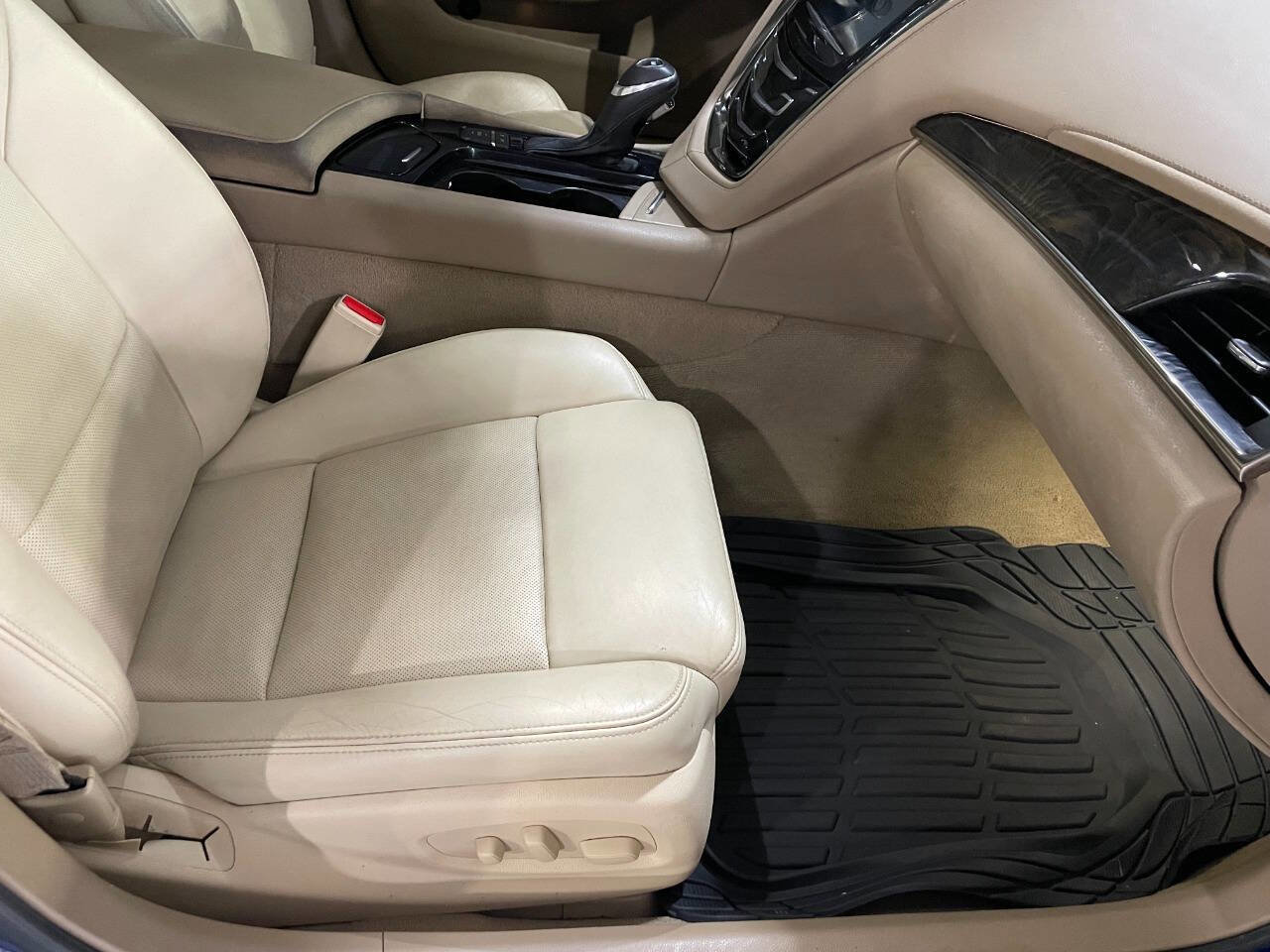 Used 2015 Cadillac CTS Luxury image 29