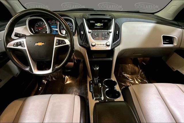 Used 2017 Chevrolet Equinox Premier w/ Enhanced Convenience Package AWD/4WD image 19
