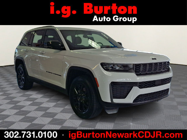 New 2026 Jeep Grand Cherokee Altitude