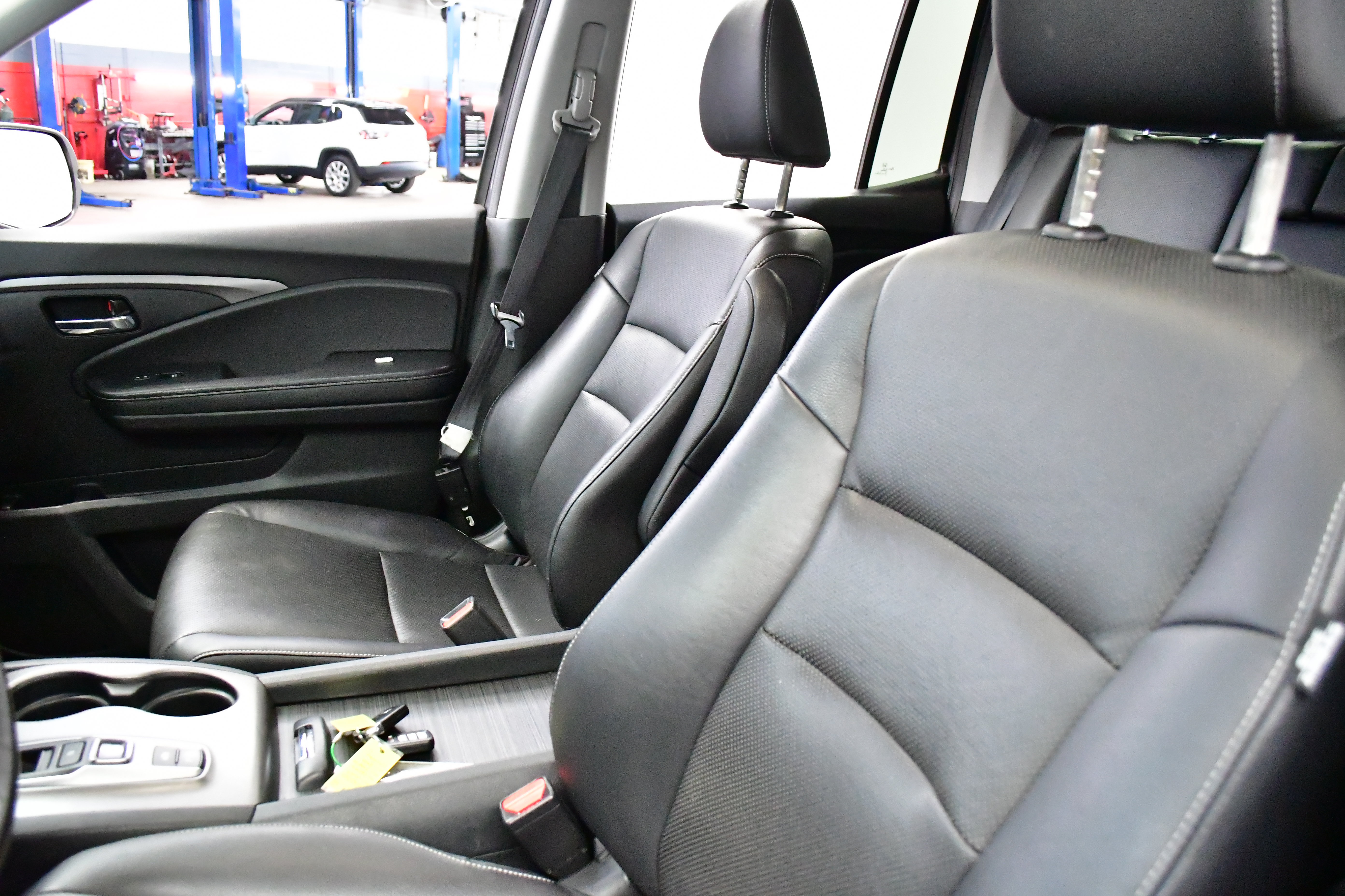 Used 2023 Honda Ridgeline RTL image 9