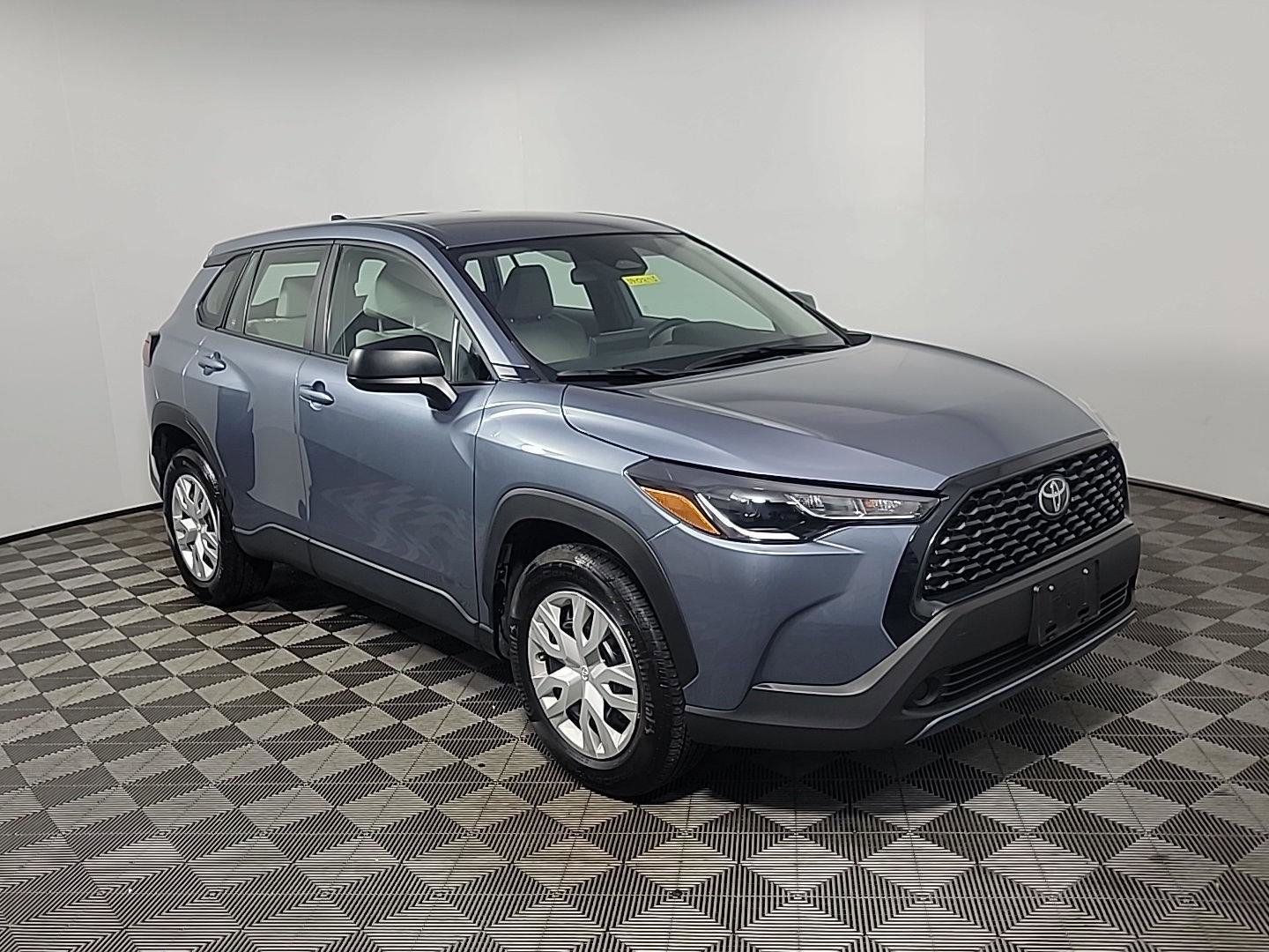 Used 2024 Toyota Corolla Cross L image 1