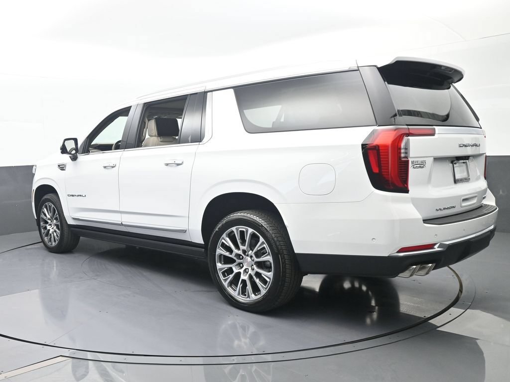 Used 2026 GMC Yukon XL Denali w/ Denali Reserve Package AWD/4WD image 4