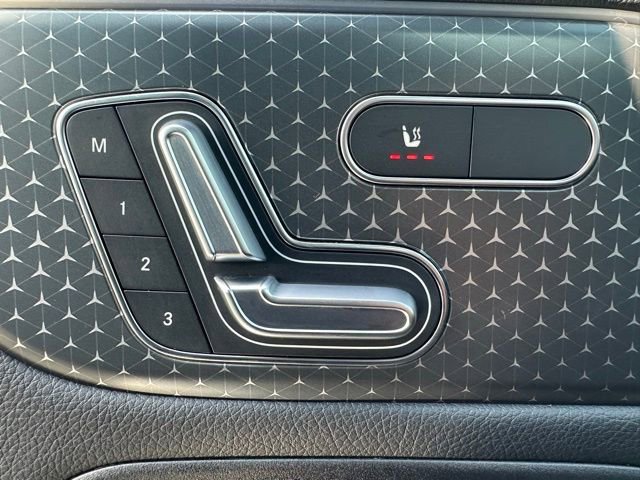 Used 2024 Mercedes-Benz GLB 250 4MATIC image 15