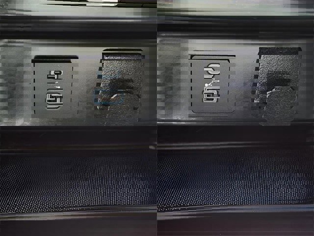 Certified 2022 Ford F150 XLT w/ Equipment Group 302A High image 19