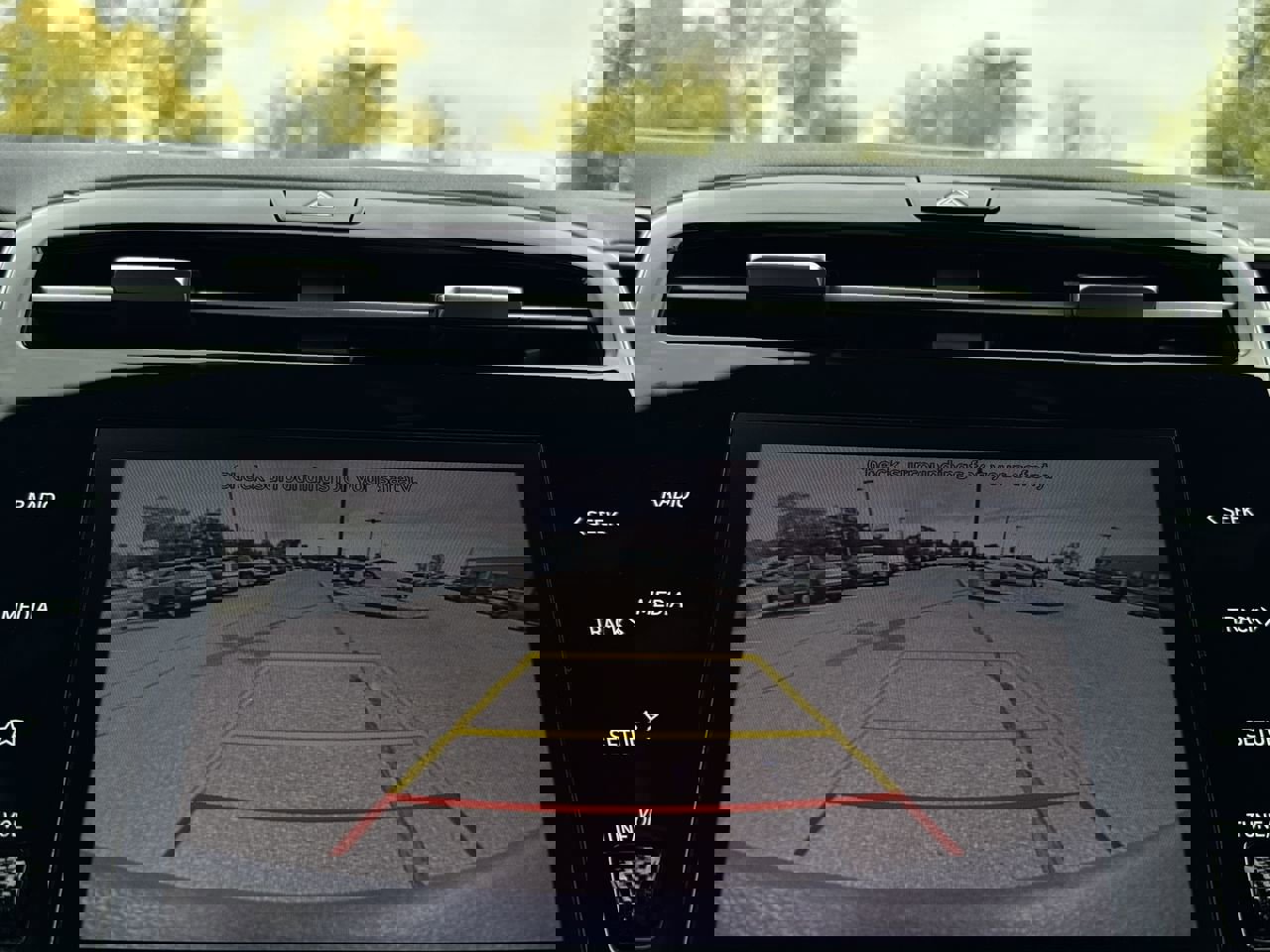 Used 2023 Hyundai Santa Cruz SE image 17