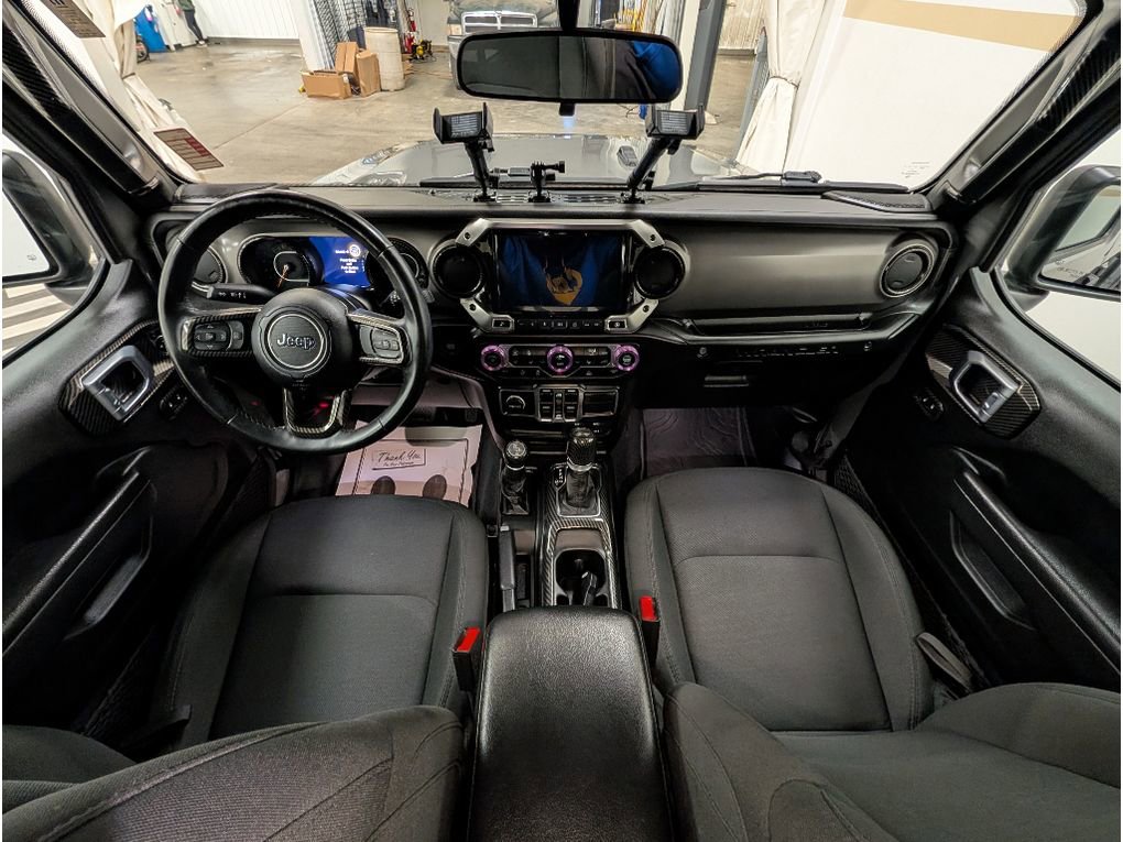 Used 2022 Jeep Wrangler Unlimited Sport image 11