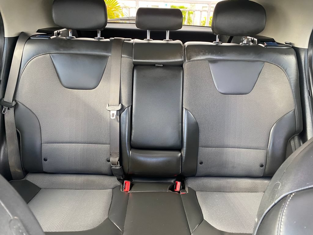Used 2023 Kia Niro EX Touring FWD image 18
