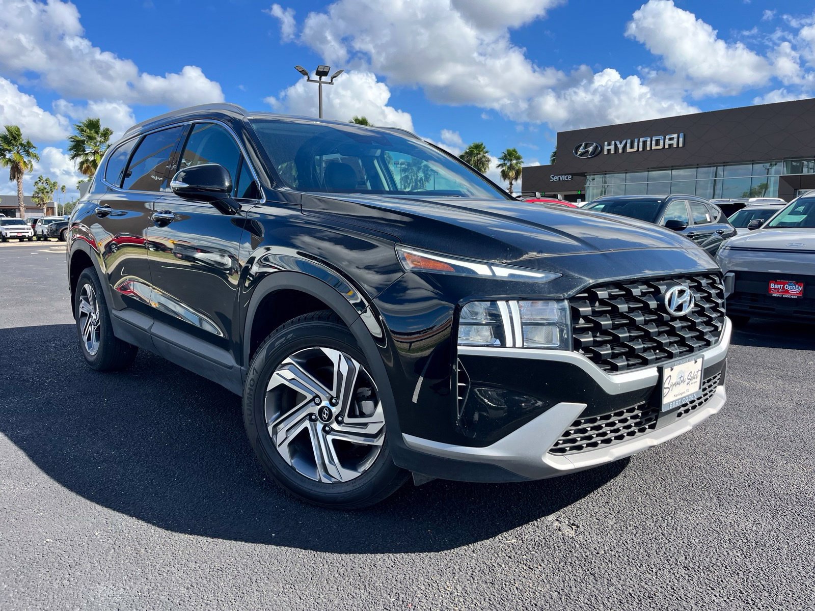 Used 2023 Hyundai Santa Fe SEL FWD image 1