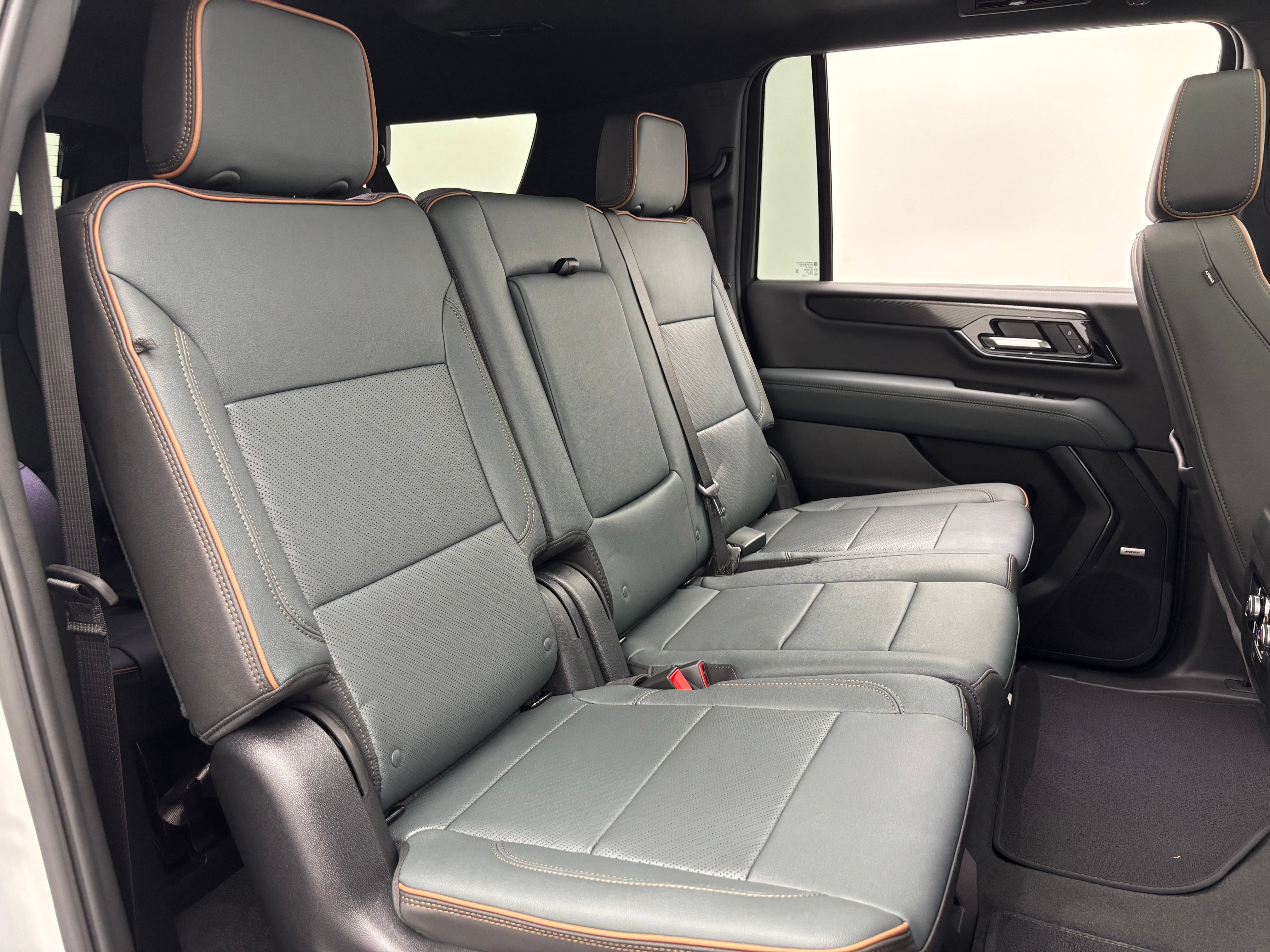 New 2026 GMC Yukon XL AT4 w/ AT4 Preferred Package AWD/4WD image 42