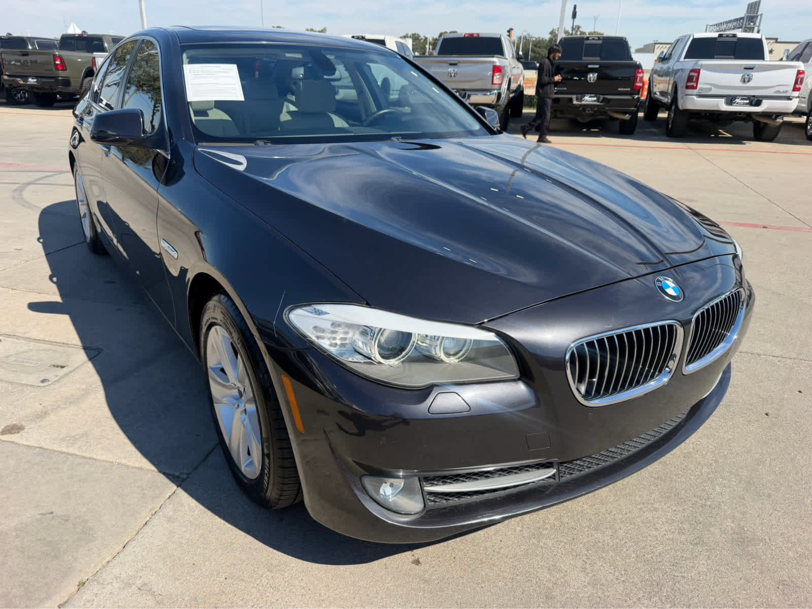 Used 2012 BMW 528i Sedan RWD image 4