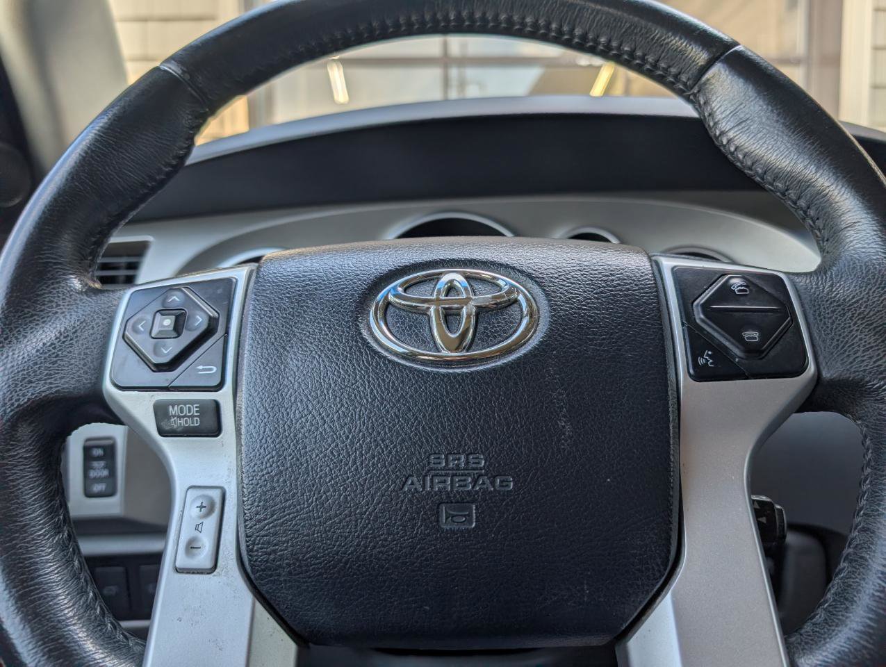 Used 2015 Toyota Sequoia Limited RWD image 14