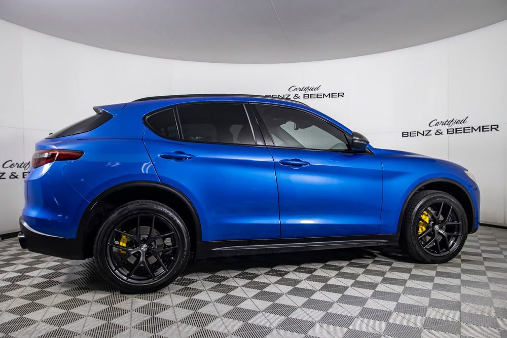 Used 2019 Alfa Romeo Stelvio w/ Nero Edizione RWD image 3