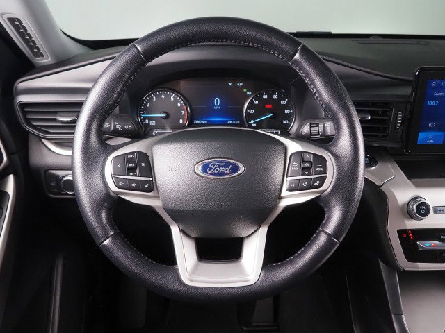 Used 2022 Ford Explorer XLT RWD image 17