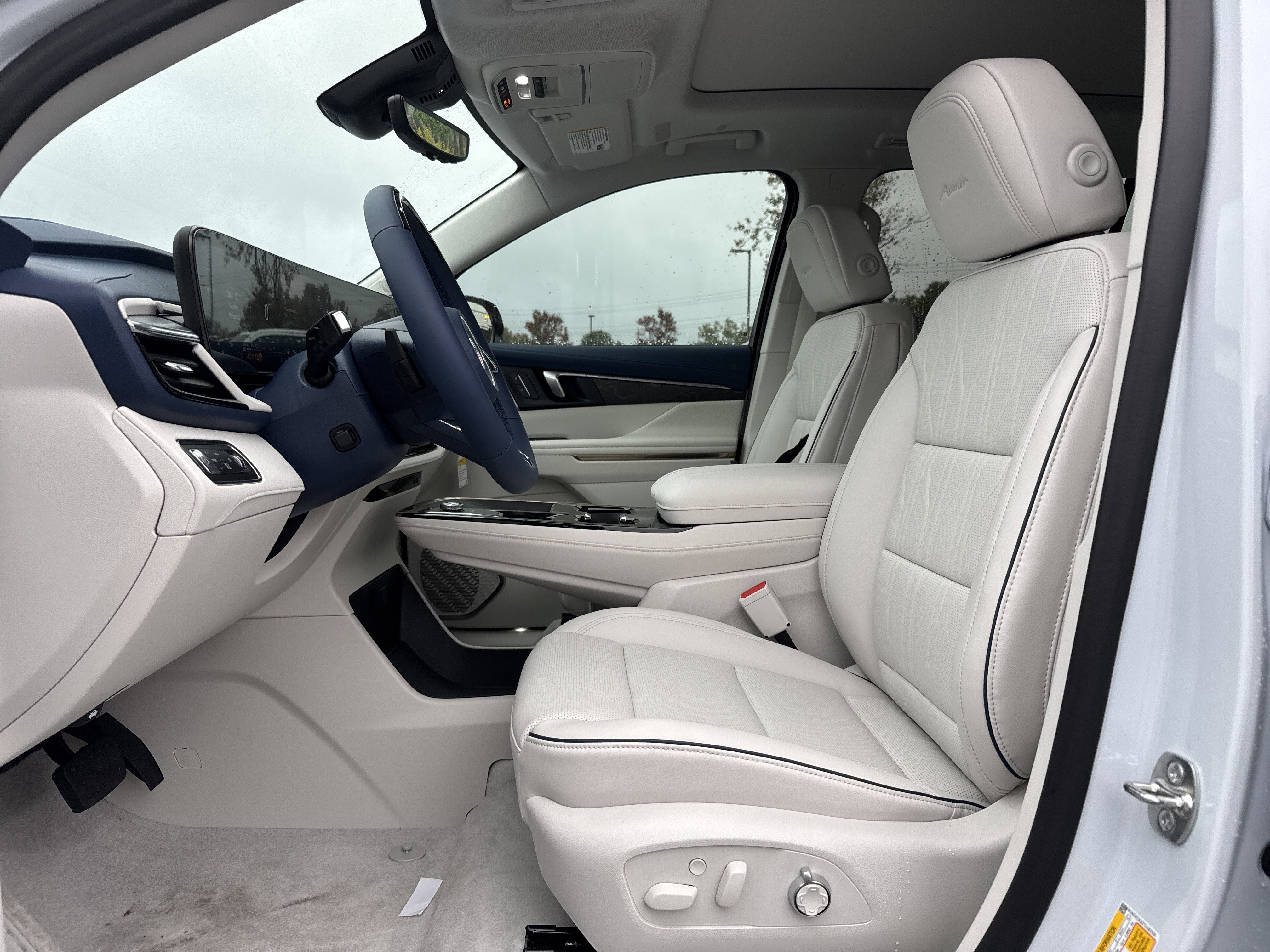 New 2026 Buick Enclave Avenir w/ Super Cruise Package image 16