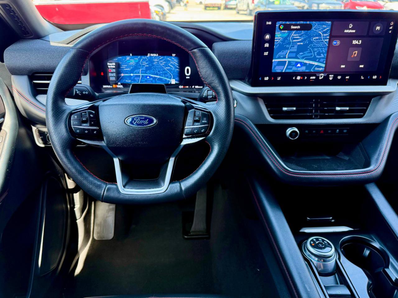 Used 2025 Ford Explorer ST-Line w/ ST-Line Street Pack AWD/4WD image 18